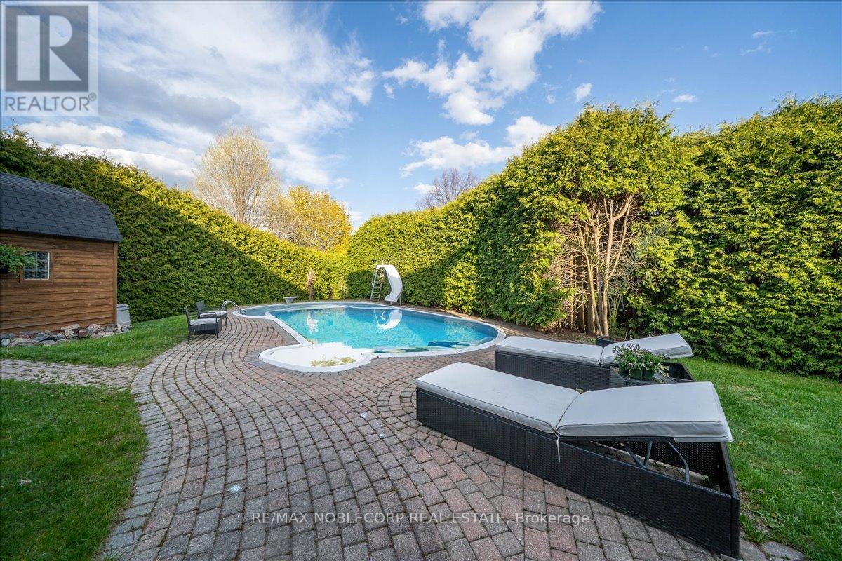 128 Mccauley Court, Newmarket, Ontario  L3Y 7W2 - Photo 48 - N13117418