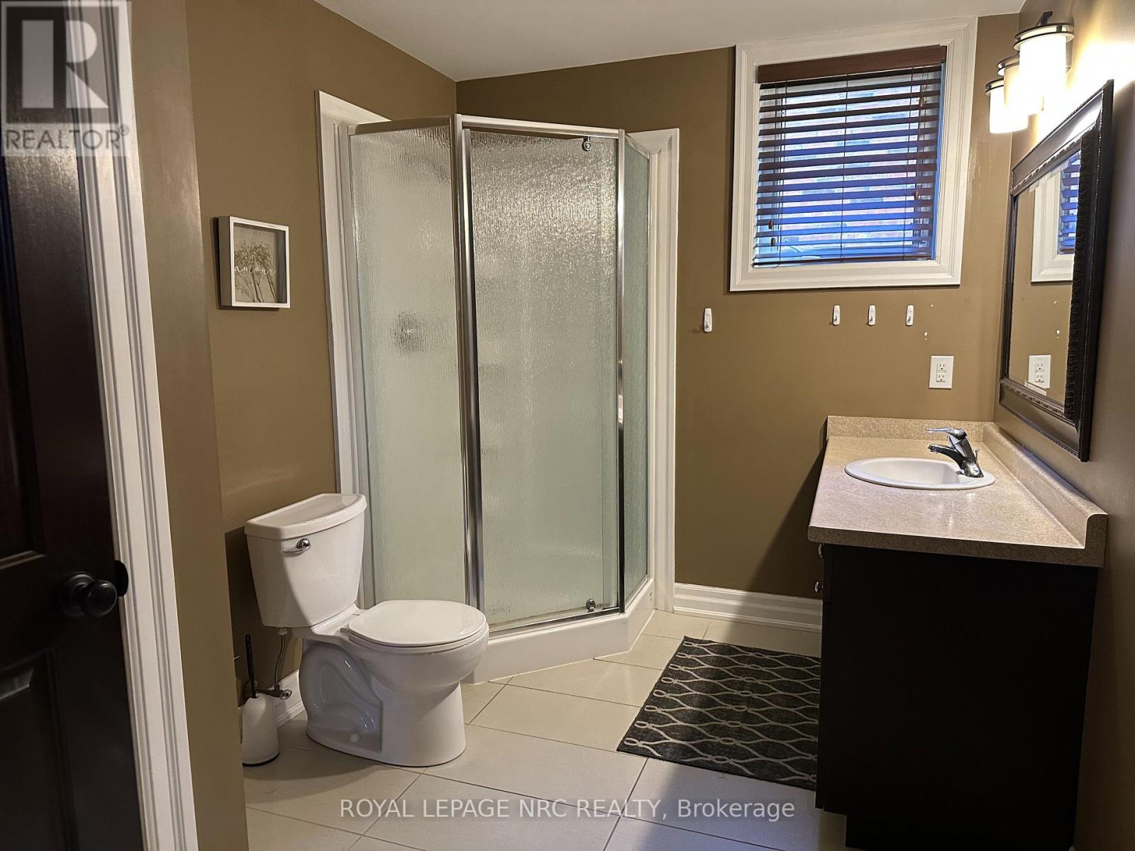 7 Sapphire Court N, St. Catharines, Ontario  L2M 0A4 - Photo 13 - X13048456
