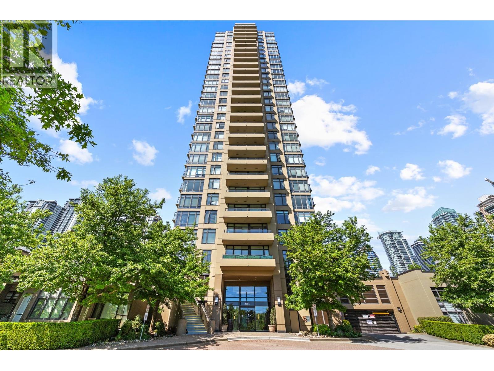 601 2355 MADISON AVENUE, Burnaby, British Columbia