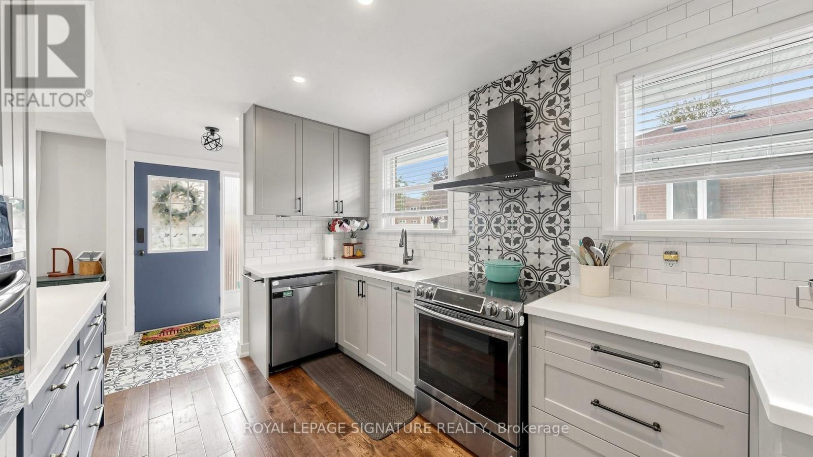 33 Neapolitan Drive, Toronto, Ontario  M1P 4B2 - Photo 9 - E13118572