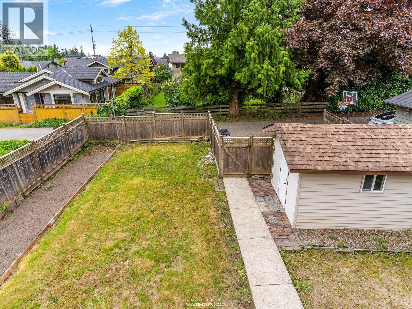 859 E 17th Street, North Vancouver, British Columbia  V7L 2X2 - Photo 20 - R3122082