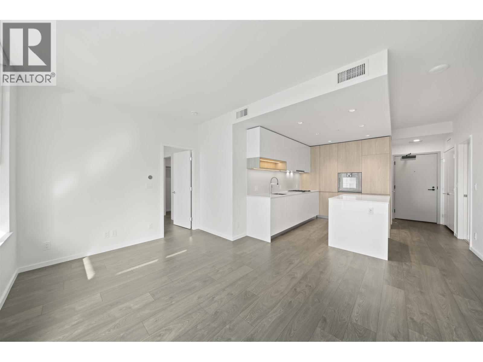 604 6788 Minoru Boulevard, Richmond, British Columbia  V6Y 0M6 - Photo 12 - R3122769