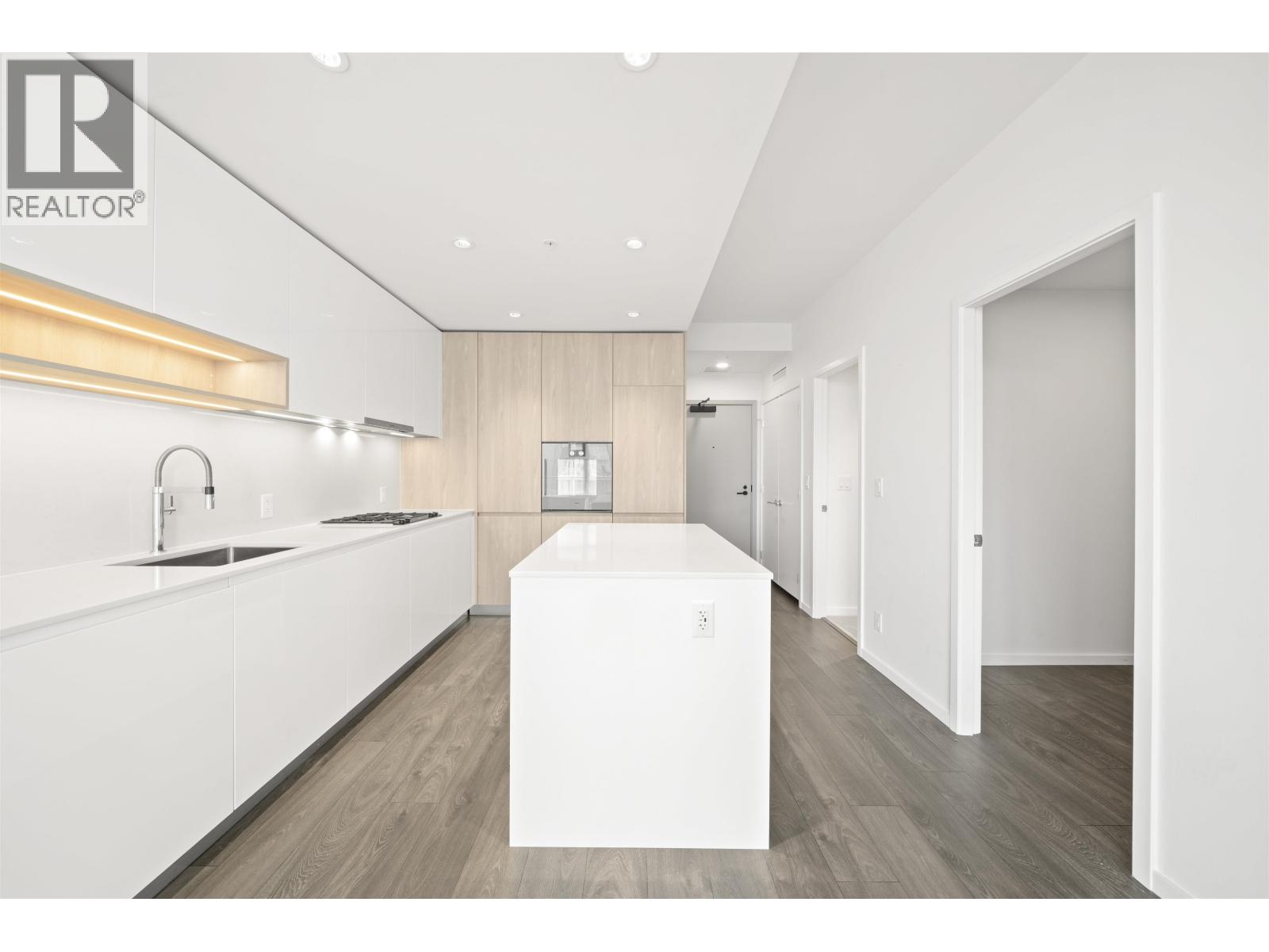 604 6788 Minoru Boulevard, Richmond, British Columbia  V6Y 0M6 - Photo 8 - R3122769