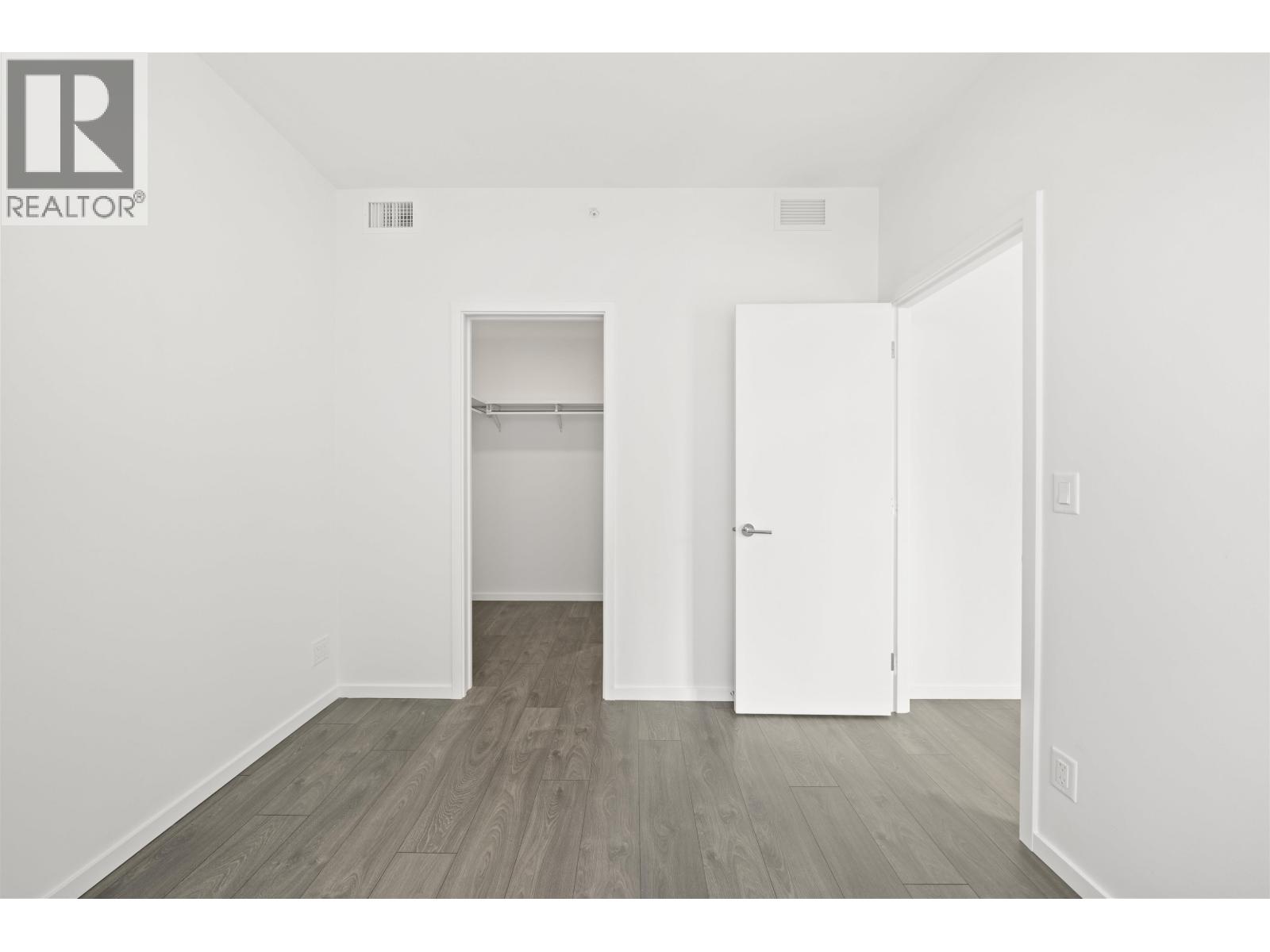 604 6788 Minoru Boulevard, Richmond, British Columbia  V6Y 0M6 - Photo 18 - R3122769