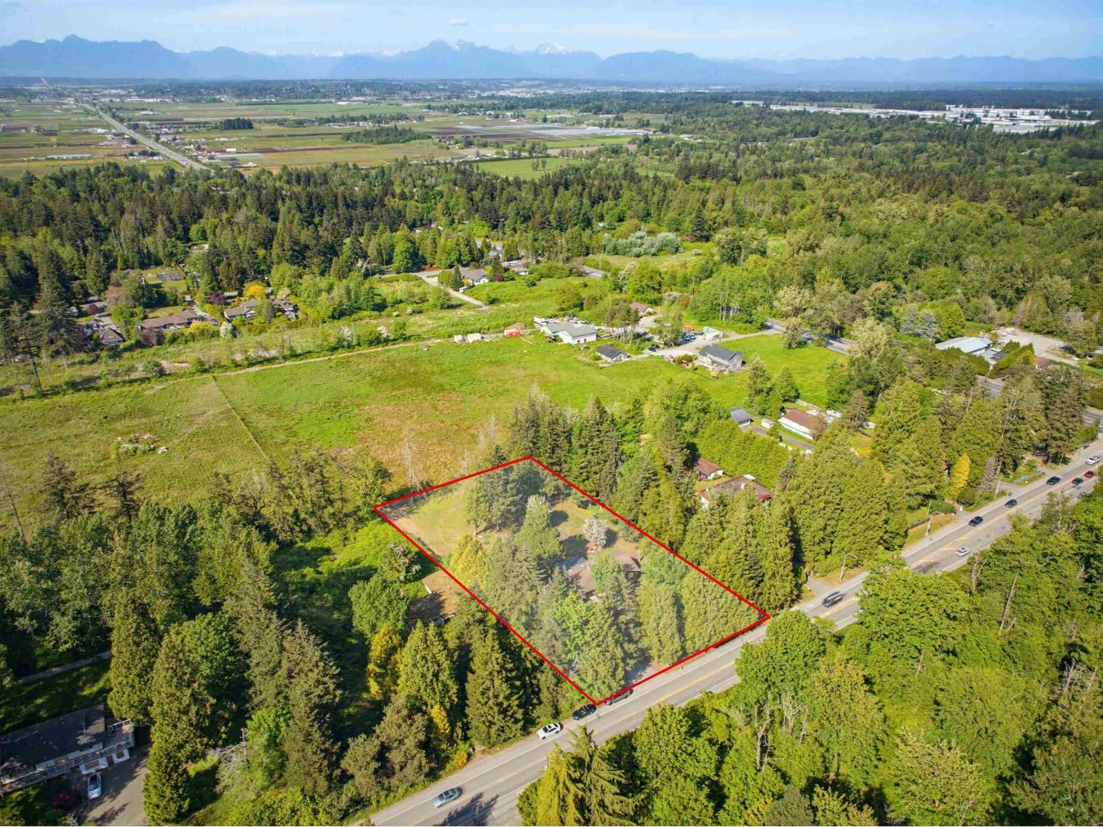 17495 24 Avenue, Surrey, British Columbia  V3Z 0A3 - Photo 1 - R3122017
