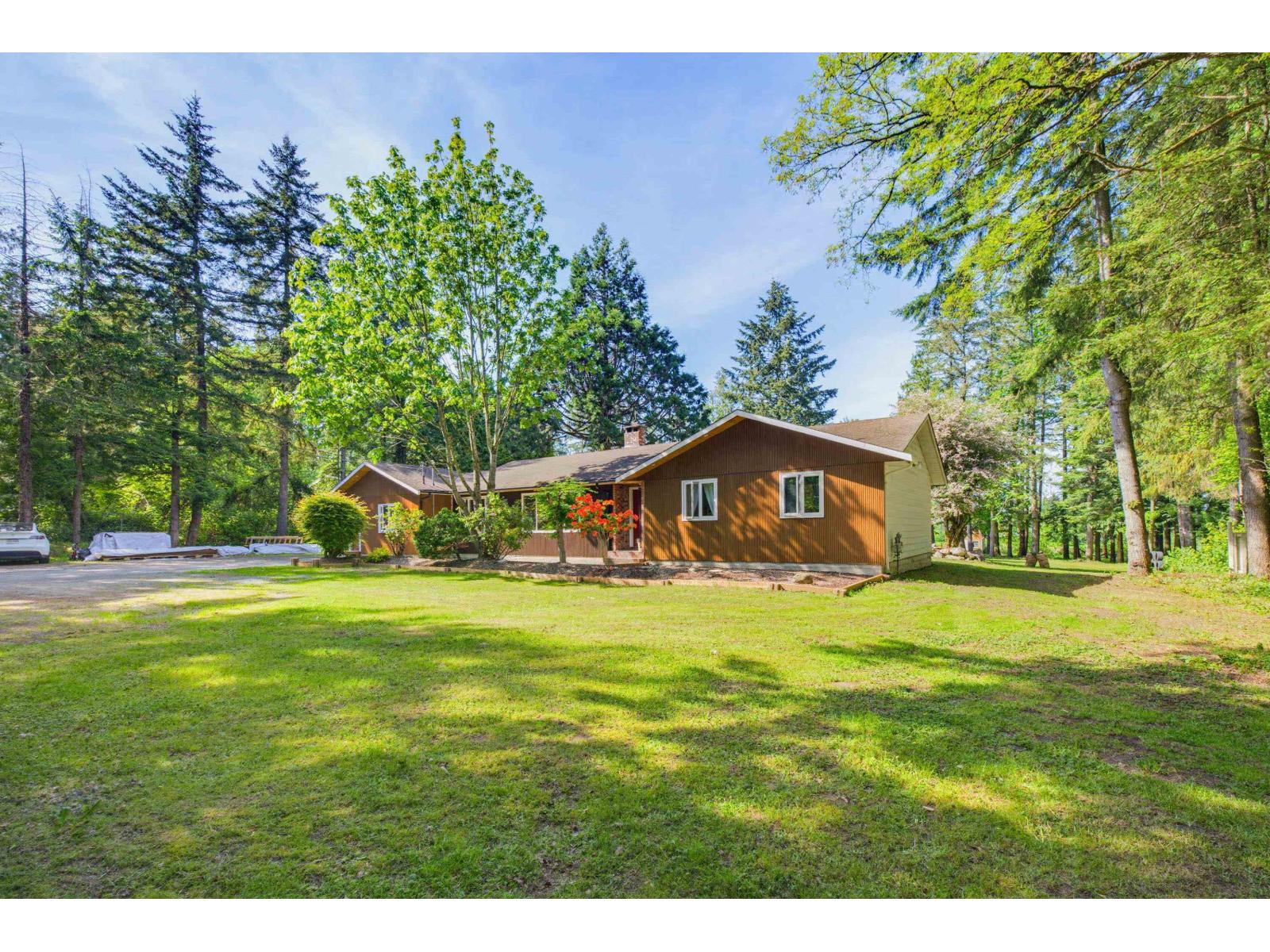 17495 24 Avenue, Surrey, British Columbia  V3Z 0A3 - Photo 4 - R3122017