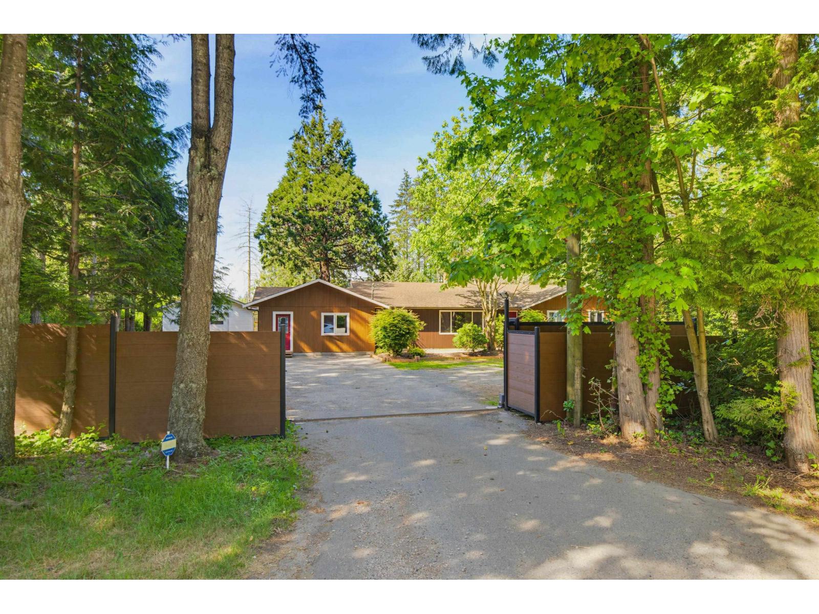 17495 24 Avenue, Surrey, British Columbia  V3Z 0A3 - Photo 8 - R3122017