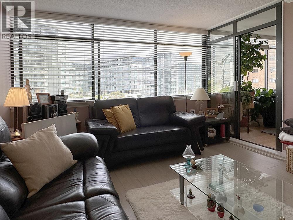 703 6631 Minoru Boulevard, Richmond, British Columbia  V6Y 1Z1 - Photo 8 - R3123043
