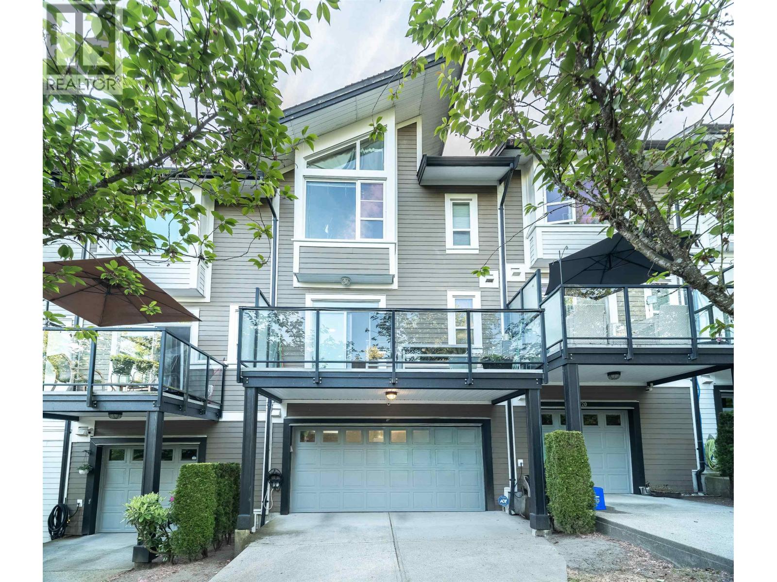 19 1299 COAST MERIDIAN ROAD, Coquitlam, British Columbia