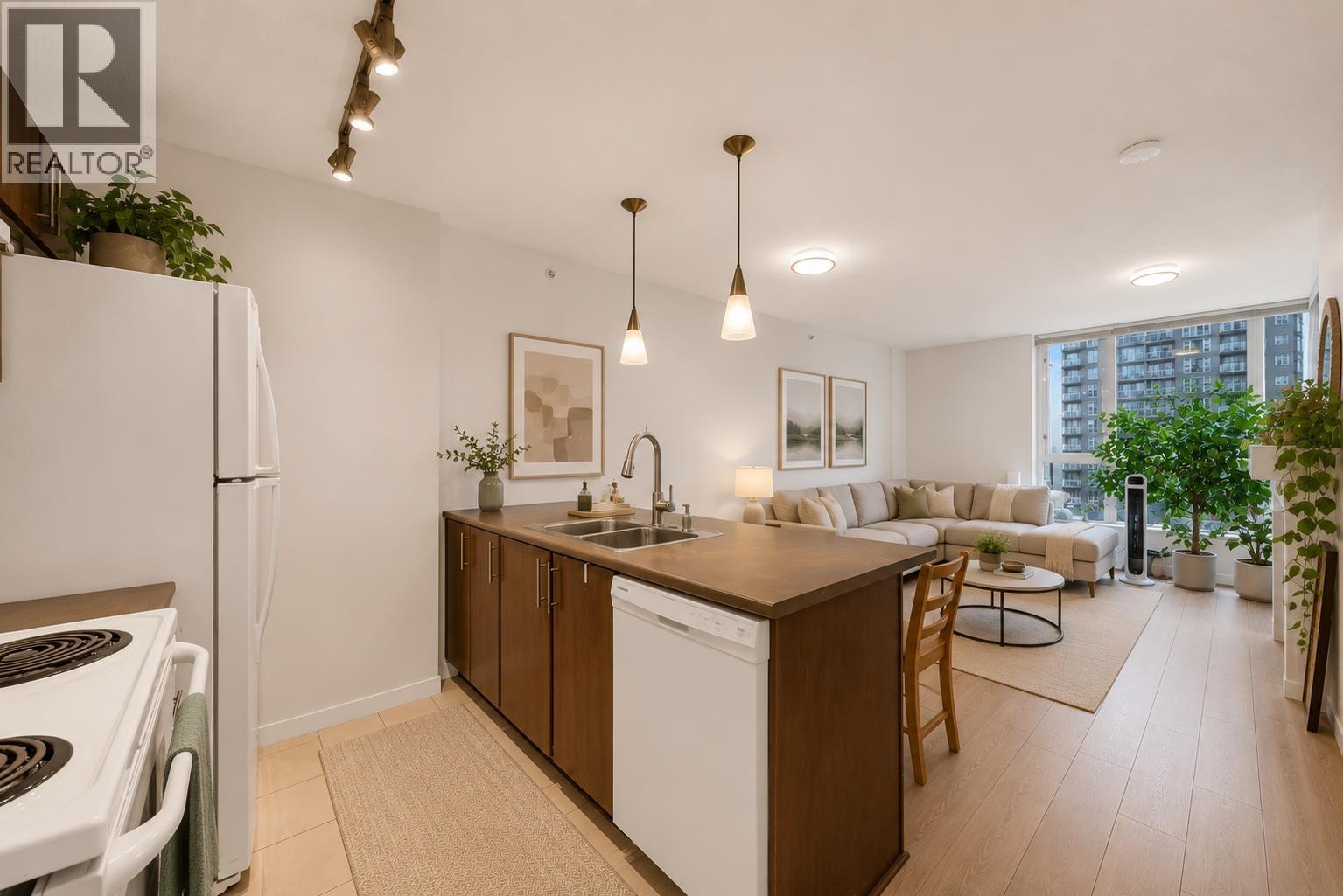 610 1178 Heffley Crescent, Coquitlam, British Columbia  V3B 0A7 - Photo 4 - R3122696