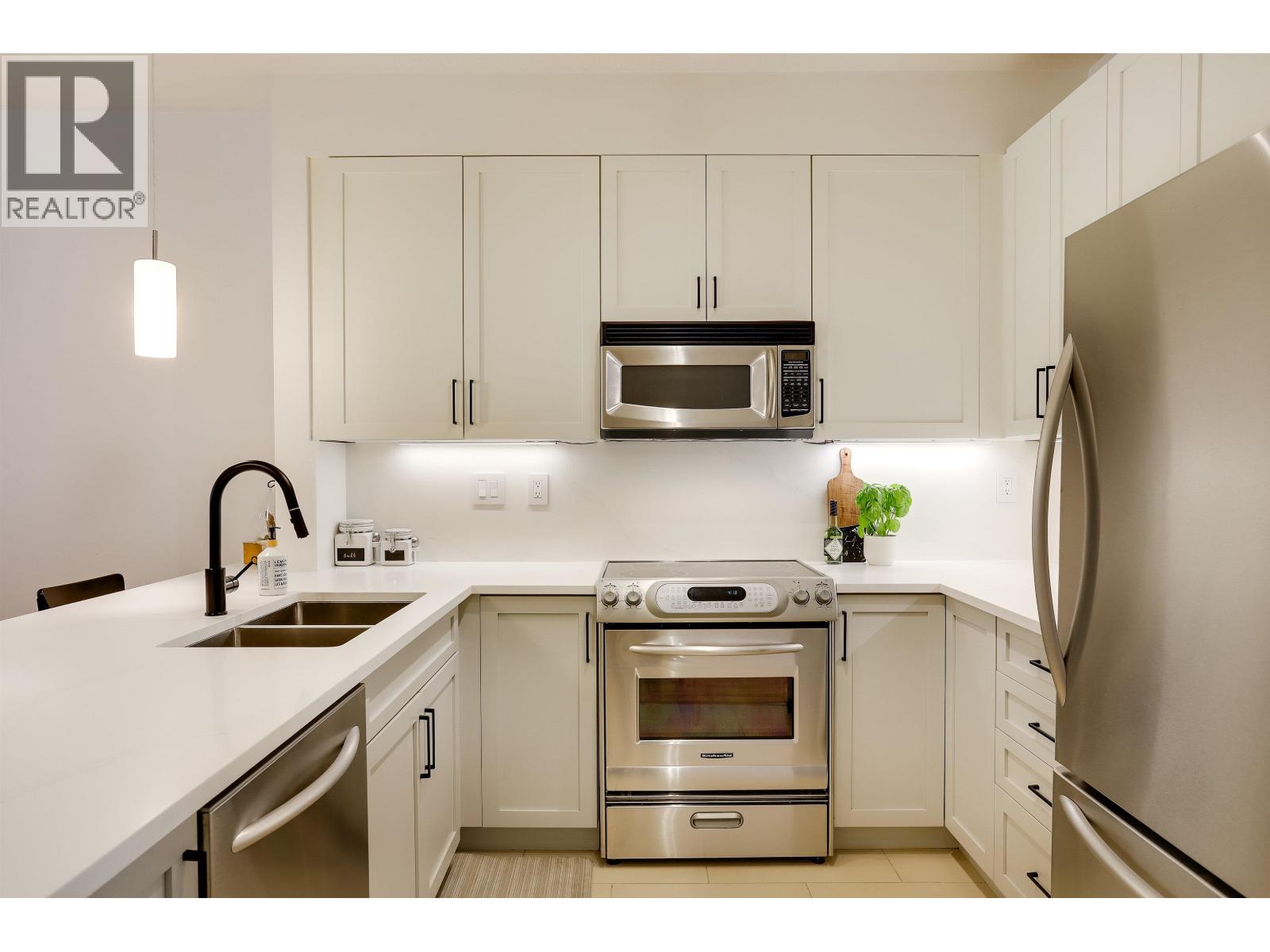 9 245 Francis Way, New Westminster, British Columbia  V3L 0A7 - Photo 10 - R3121727