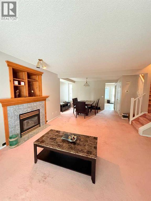 7212 Sierra Morena Boulevard SW, Calgary, Alberta  T3H 3G5 - Photo 2 - A2308935