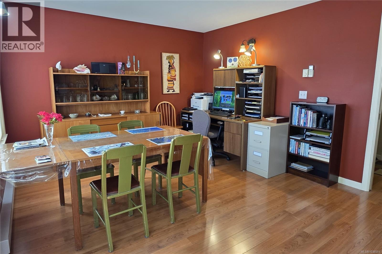 Listing image 6