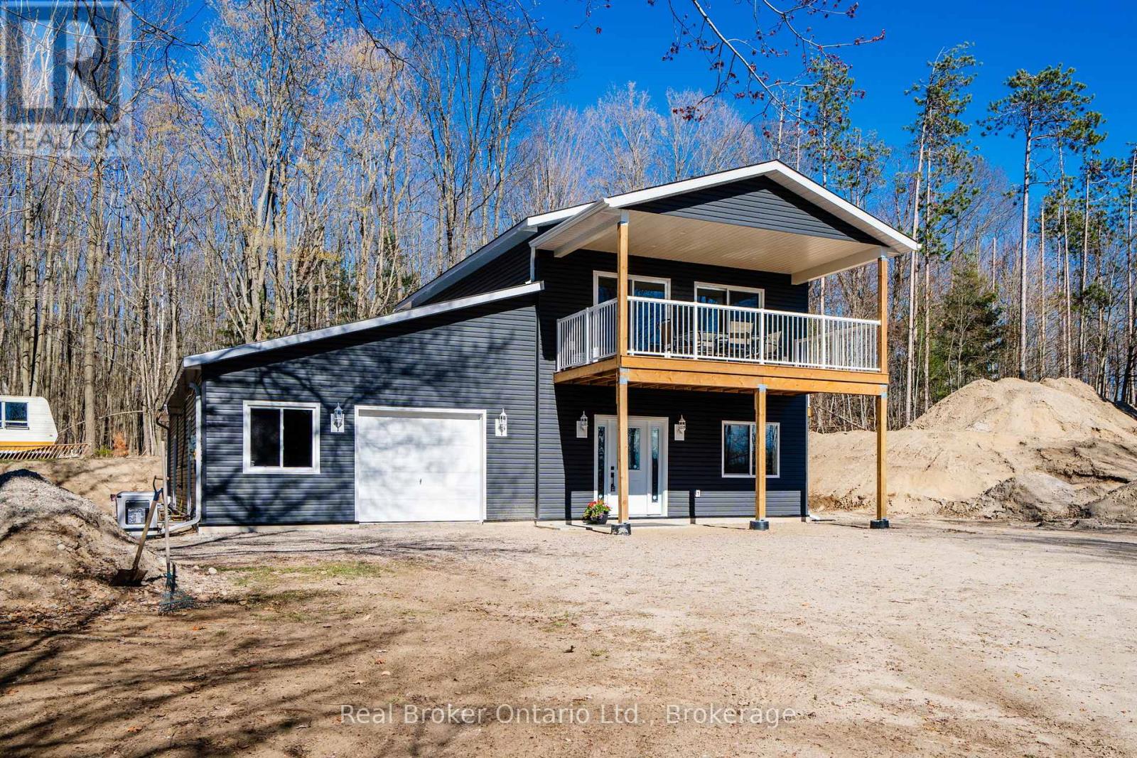 90 14 CONCESSION E, Tiny, Ontario