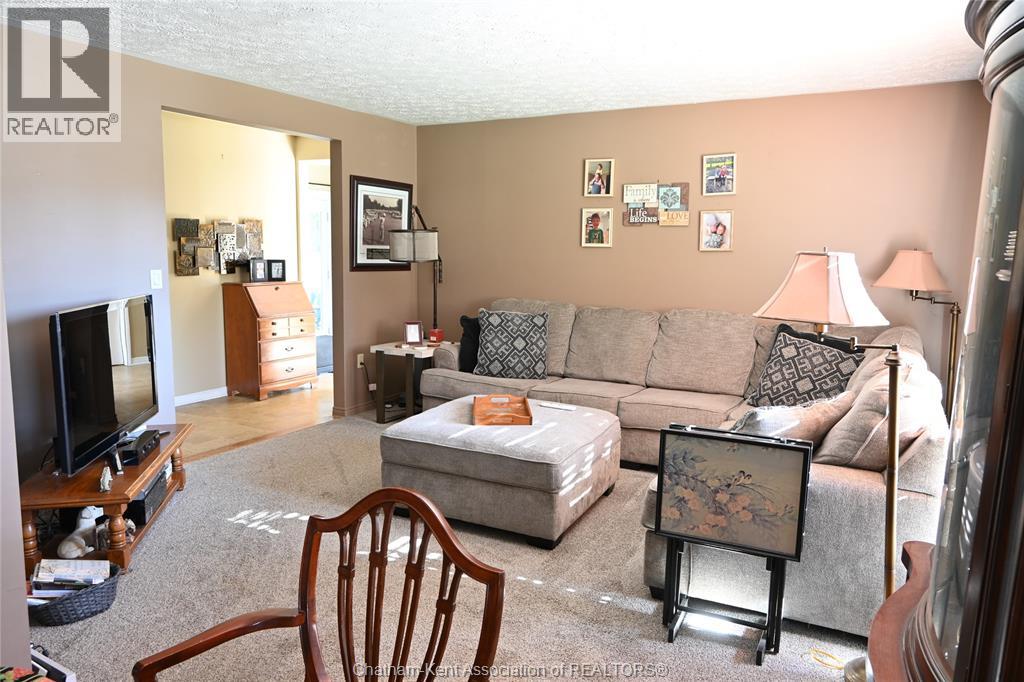 5 Bernard Avenue East, Ridgetown, Ontario  N0P 2C0 - Photo 4 - 26003725