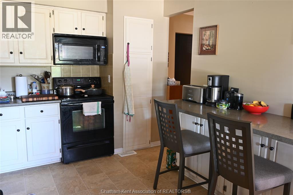 5 Bernard Avenue East, Ridgetown, Ontario  N0P 2C0 - Photo 7 - 26003725
