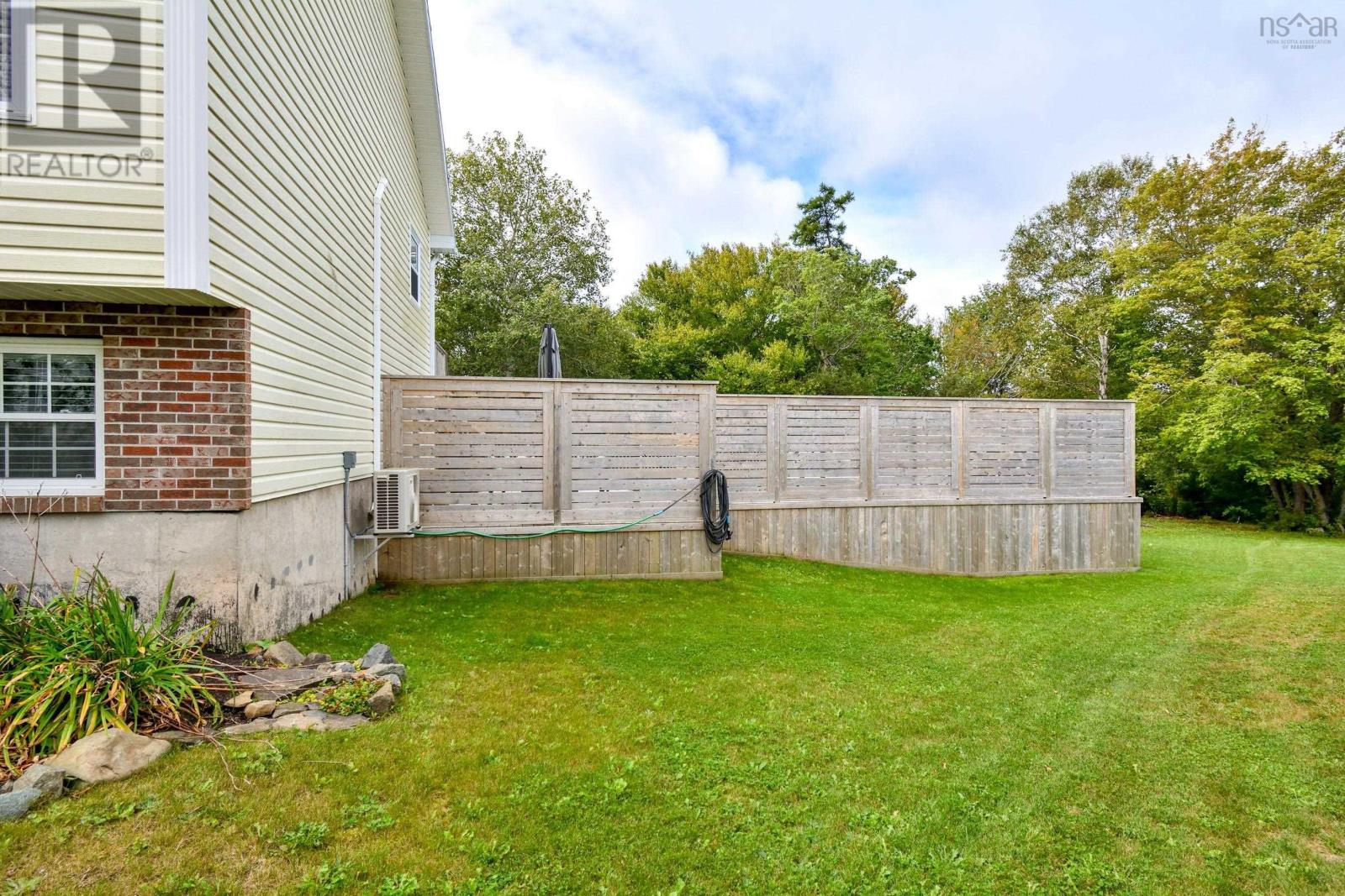 44 Ferndell Crescent, Sydney, Nova Scotia  B1S 3C6 - Photo 13 - 202601307