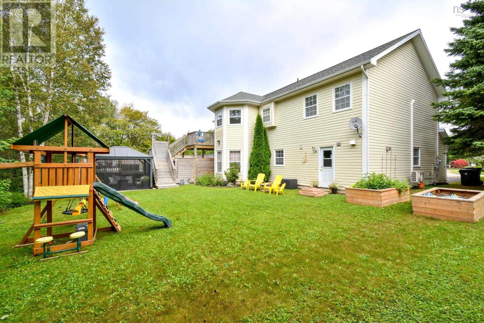 44 Ferndell Crescent, Sydney, Nova Scotia  B1S 3C6 - Photo 4 - 202601307