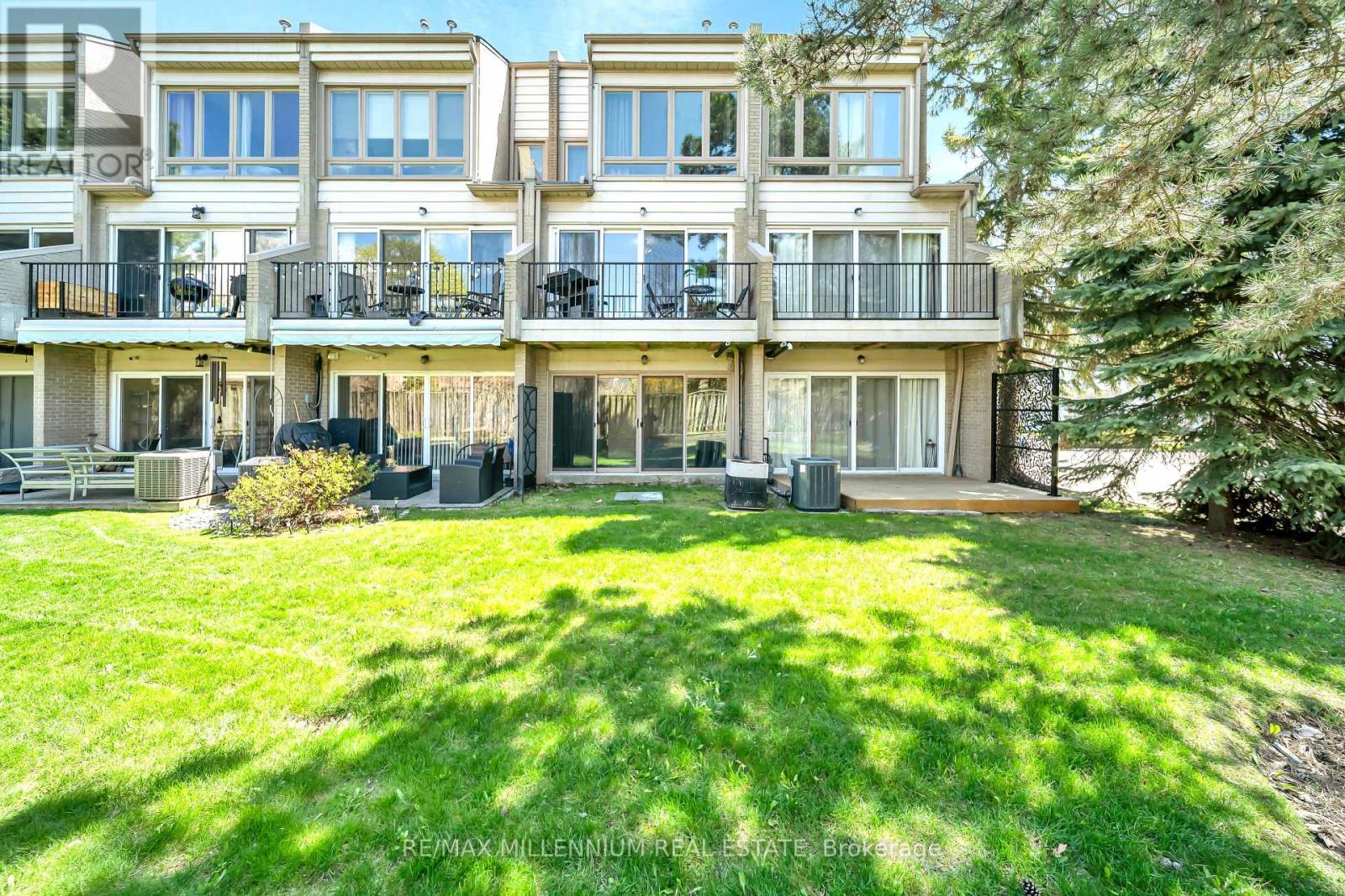 62 Cumberland Lane, Ajax, Ontario  L1S 7K4 - Photo 37 - E13114010