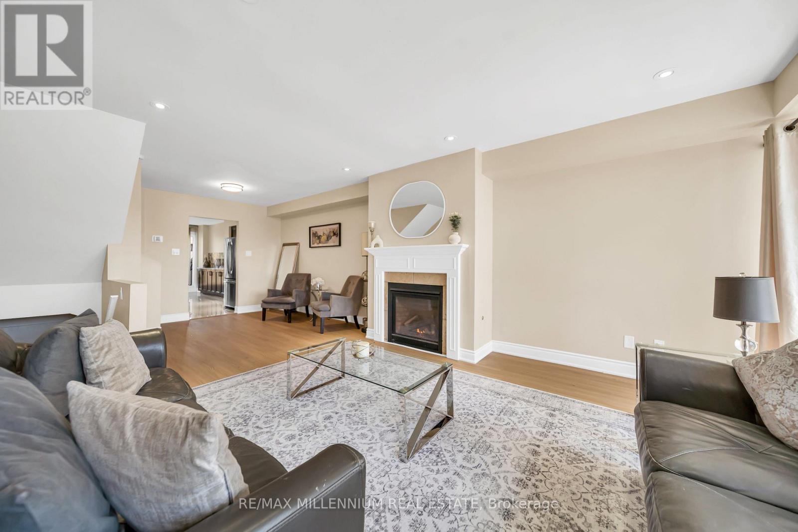 62 Cumberland Lane, Ajax, Ontario  L1S 7K4 - Photo 7 - E13114010
