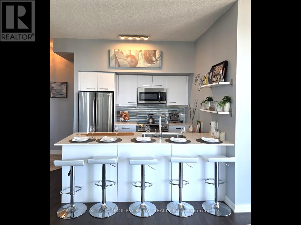 1803 - 2212 Lake Shore Boulevard W, Toronto, Ontario  M8V 0C2 - Photo 5 - W13117558