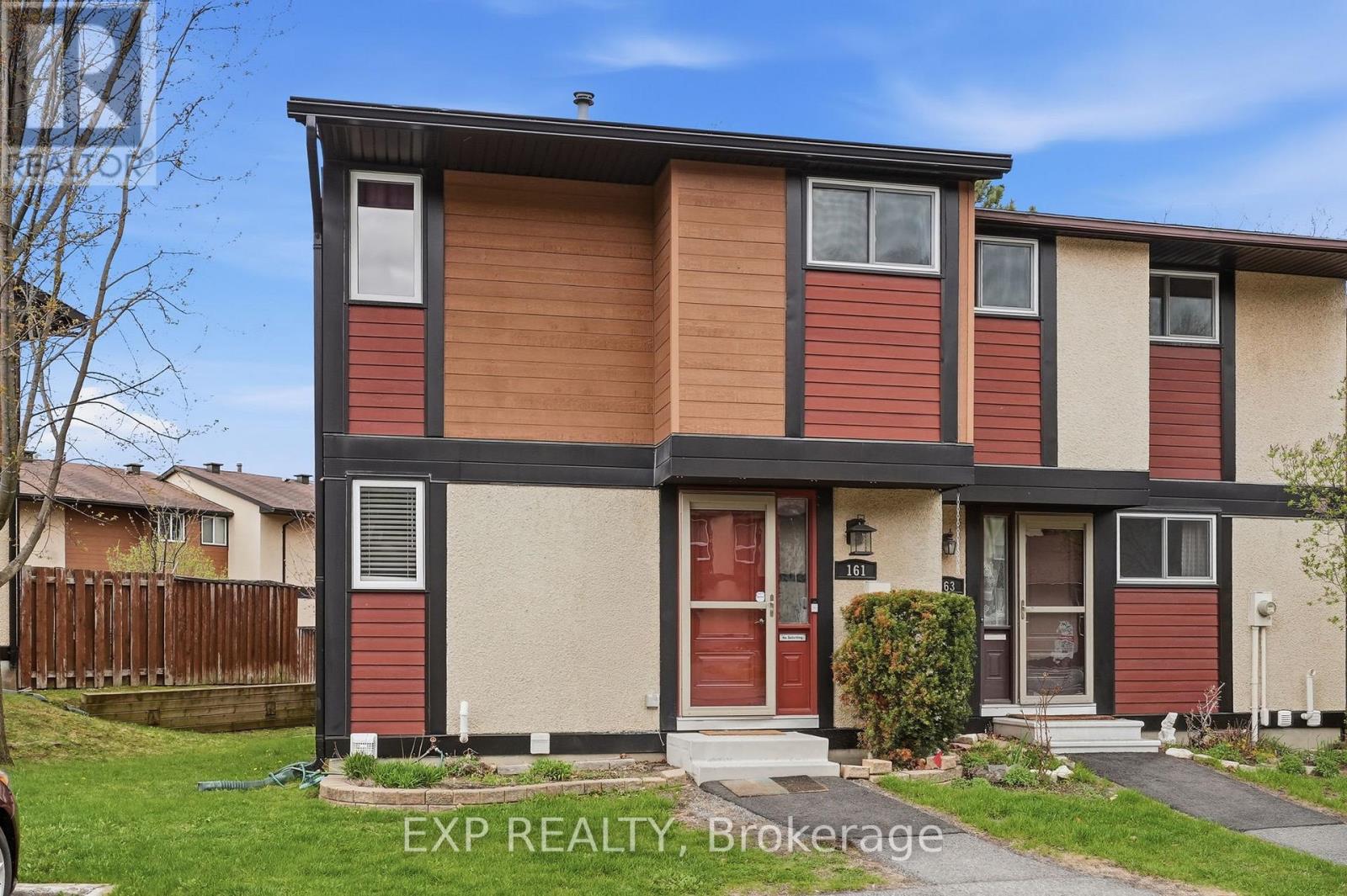 161 Mcclintock Way, Ottawa, Ontario  K2L 2A5 - Photo 1 - X12901174