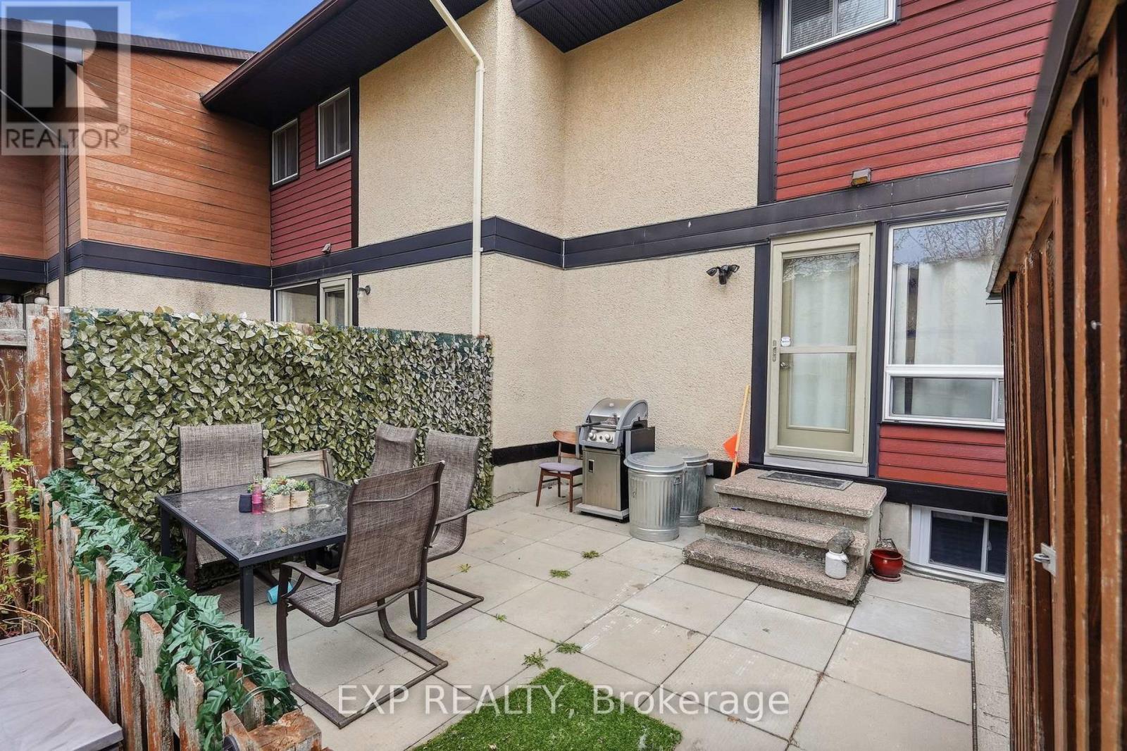 161 Mcclintock Way, Ottawa, Ontario  K2L 2A5 - Photo 24 - X12901174
