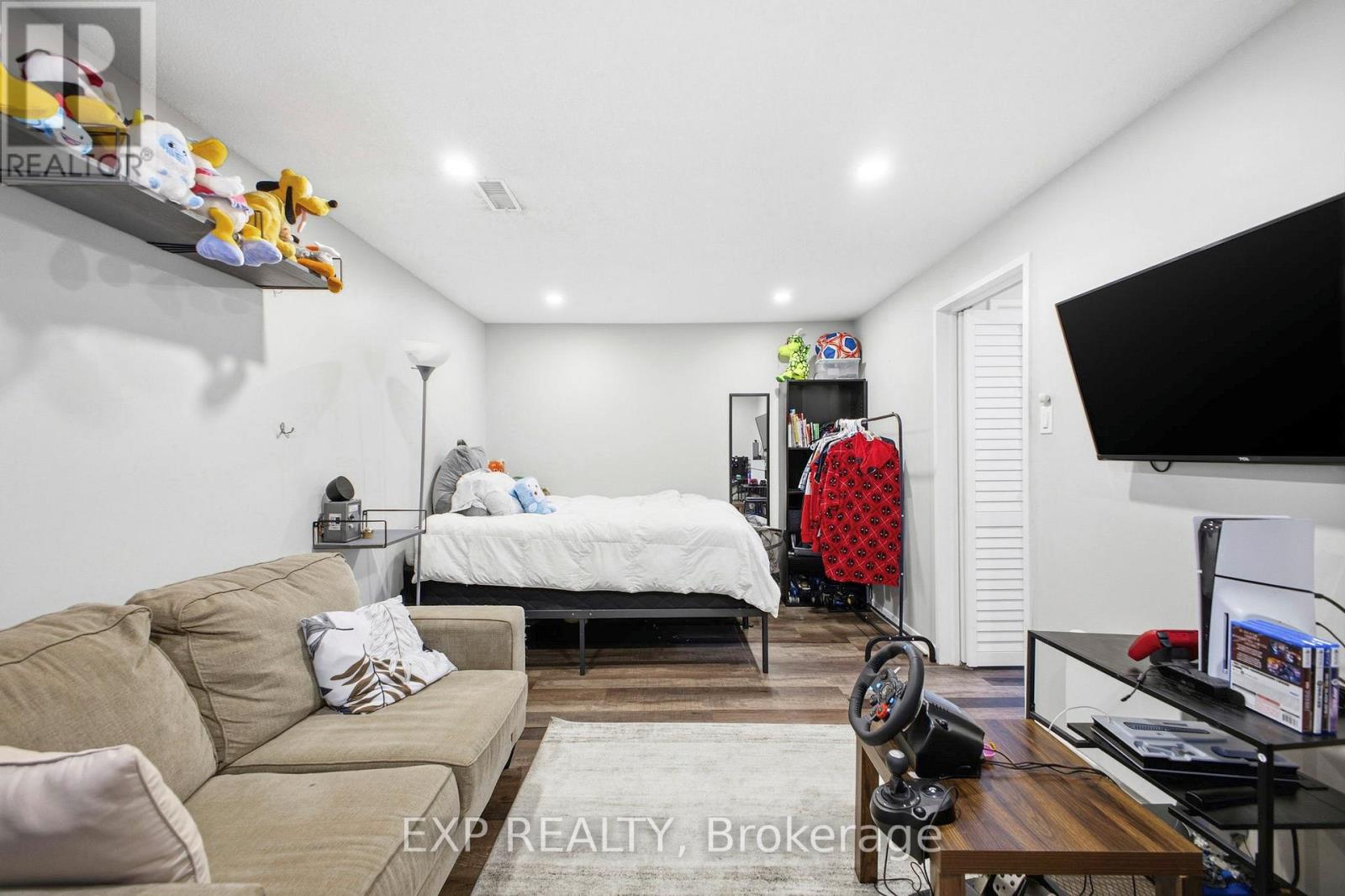 161 Mcclintock Way, Ottawa, Ontario  K2L 2A5 - Photo 22 - X12901174