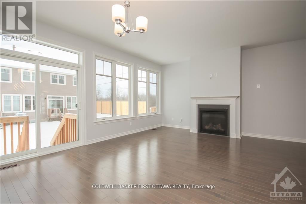 144 Angelonia Crescent, Ottawa, Ontario  K1T 0Y5 - Photo 9 - X13118174