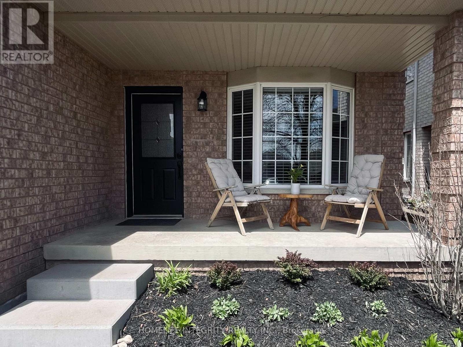 104 Henderson Crescent, New Tecumseth, Ontario  L9R 1Y5 - Photo 2 - N13119966