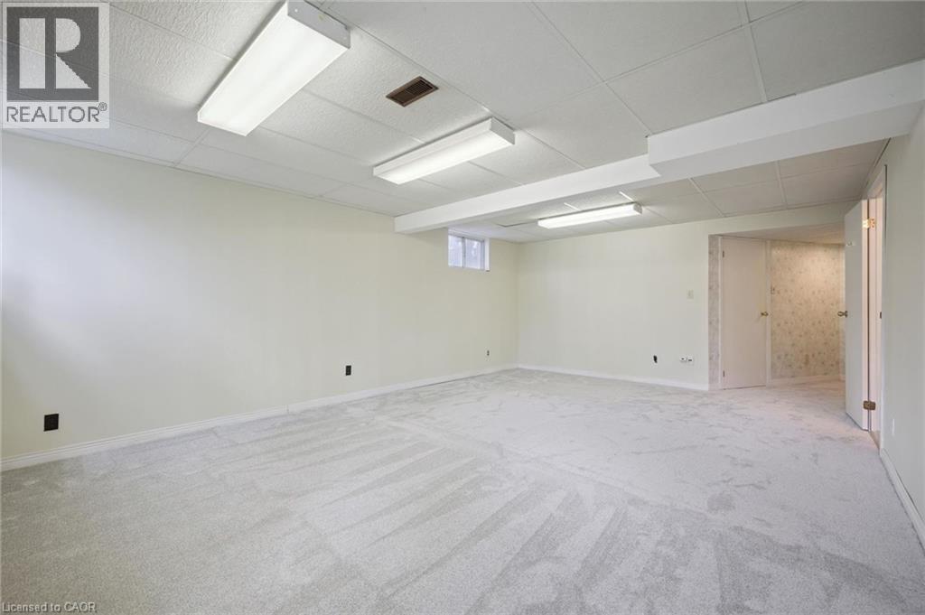 363 Northlake Drive, Waterloo, Ontario  N2V 1W6 - Photo 42 - 40813535