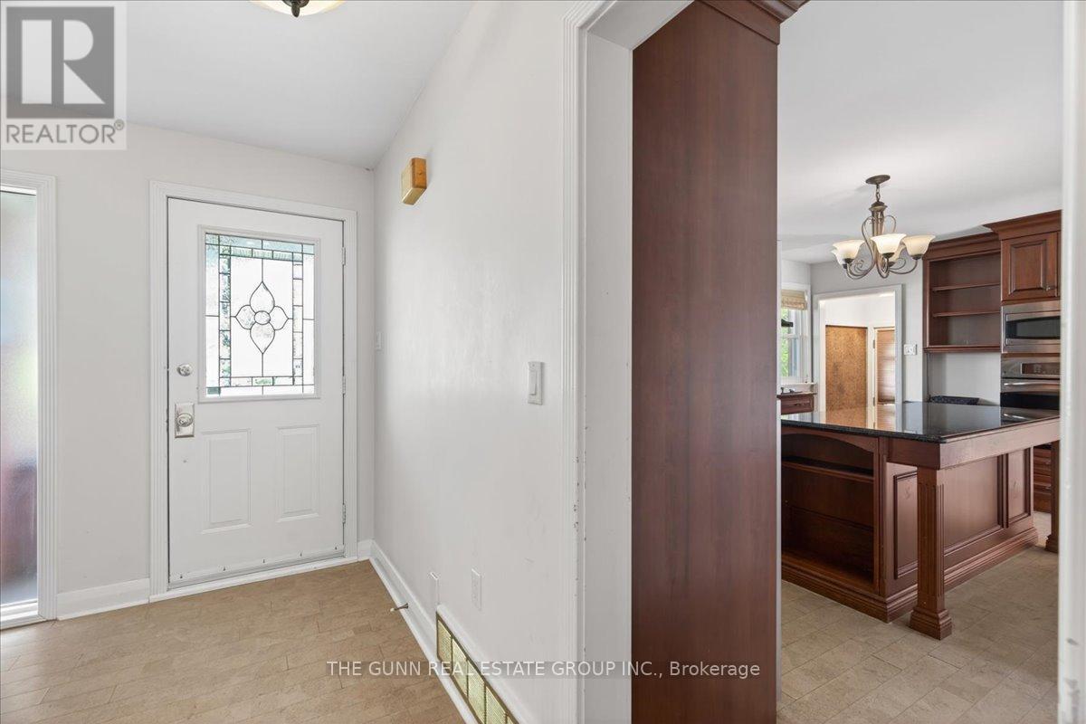 38 Wychwood Park, London North, Ontario  N6G 1R6 - Photo 7 - X13120372