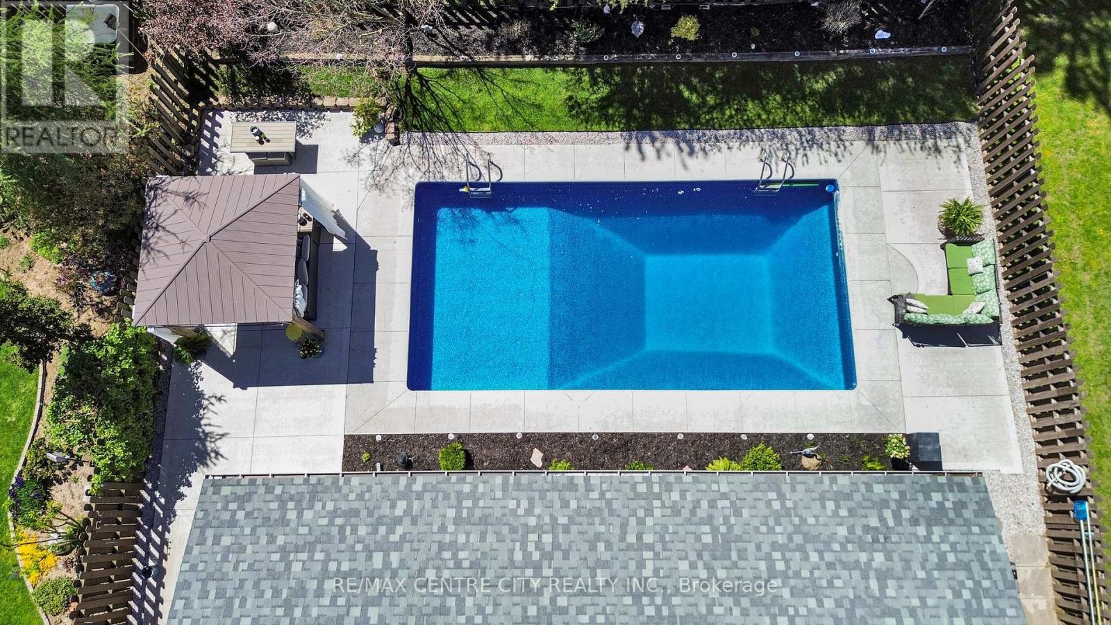27 Bartlett Crescent, London South, Ontario  N6K 1W3 - Photo 49 - X13120432
