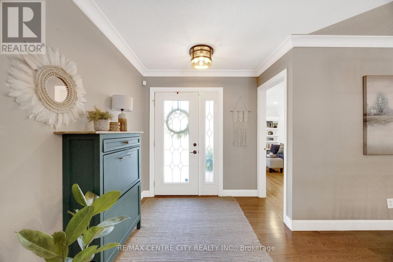 27 Bartlett Crescent, London South, Ontario  N6K 1W3 - Photo 8 - X13120432
