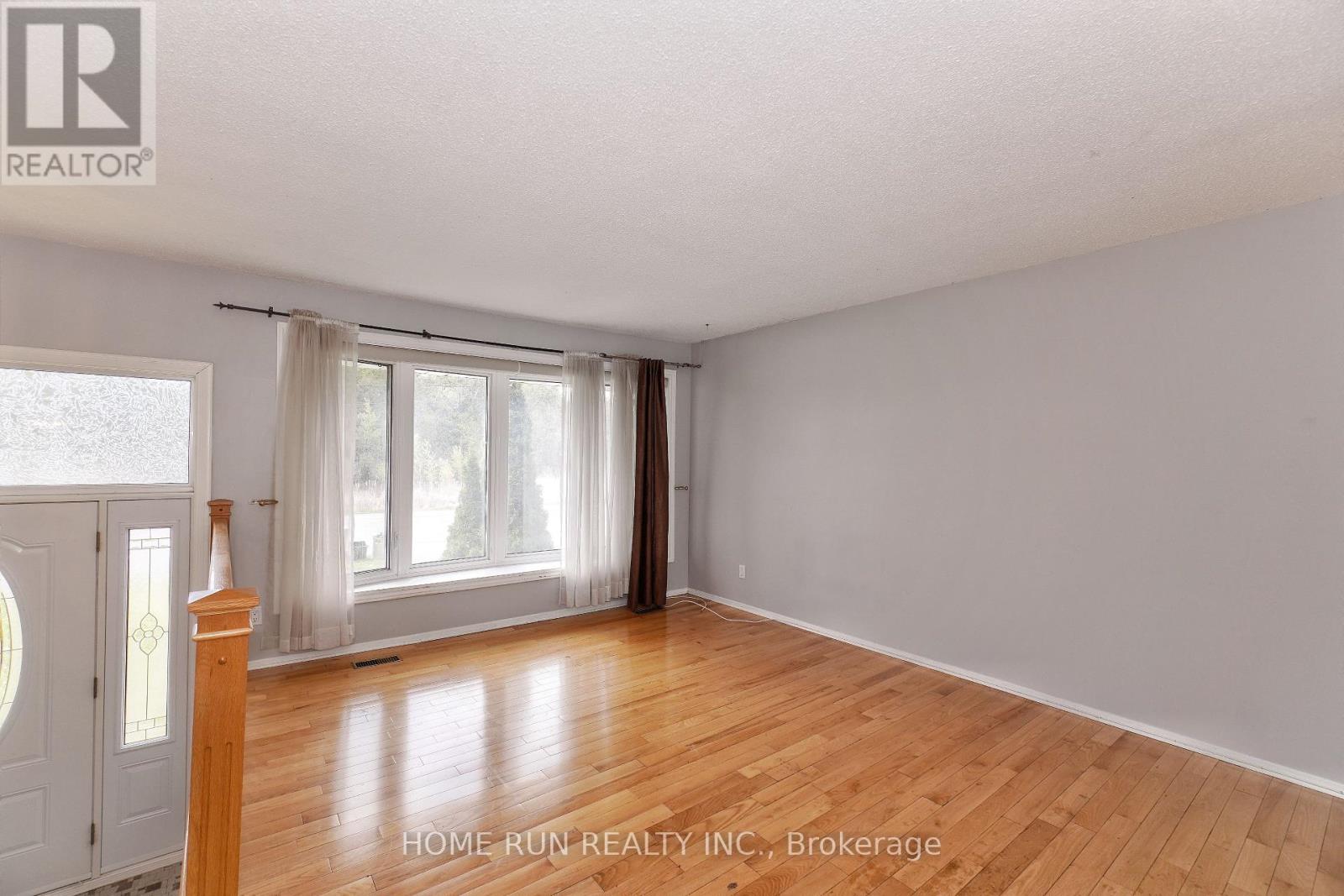 979 Blair Road, Ottawa, Ontario  K1J 7M9 - Photo 11 - X13120310