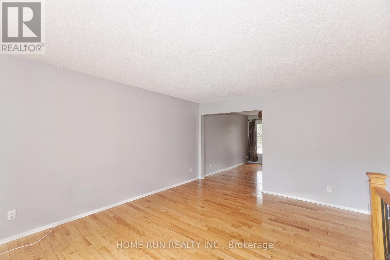 979 Blair Road, Ottawa, Ontario  K1J 7M9 - Photo 13 - X13120310