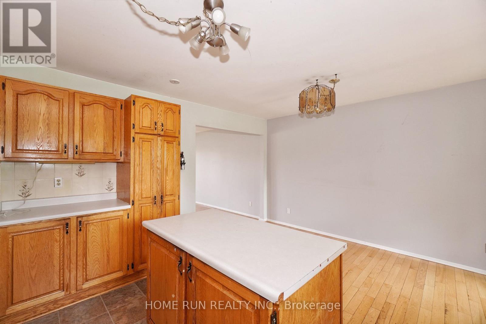 979 Blair Road, Ottawa, Ontario  K1J 7M9 - Photo 20 - X13120310