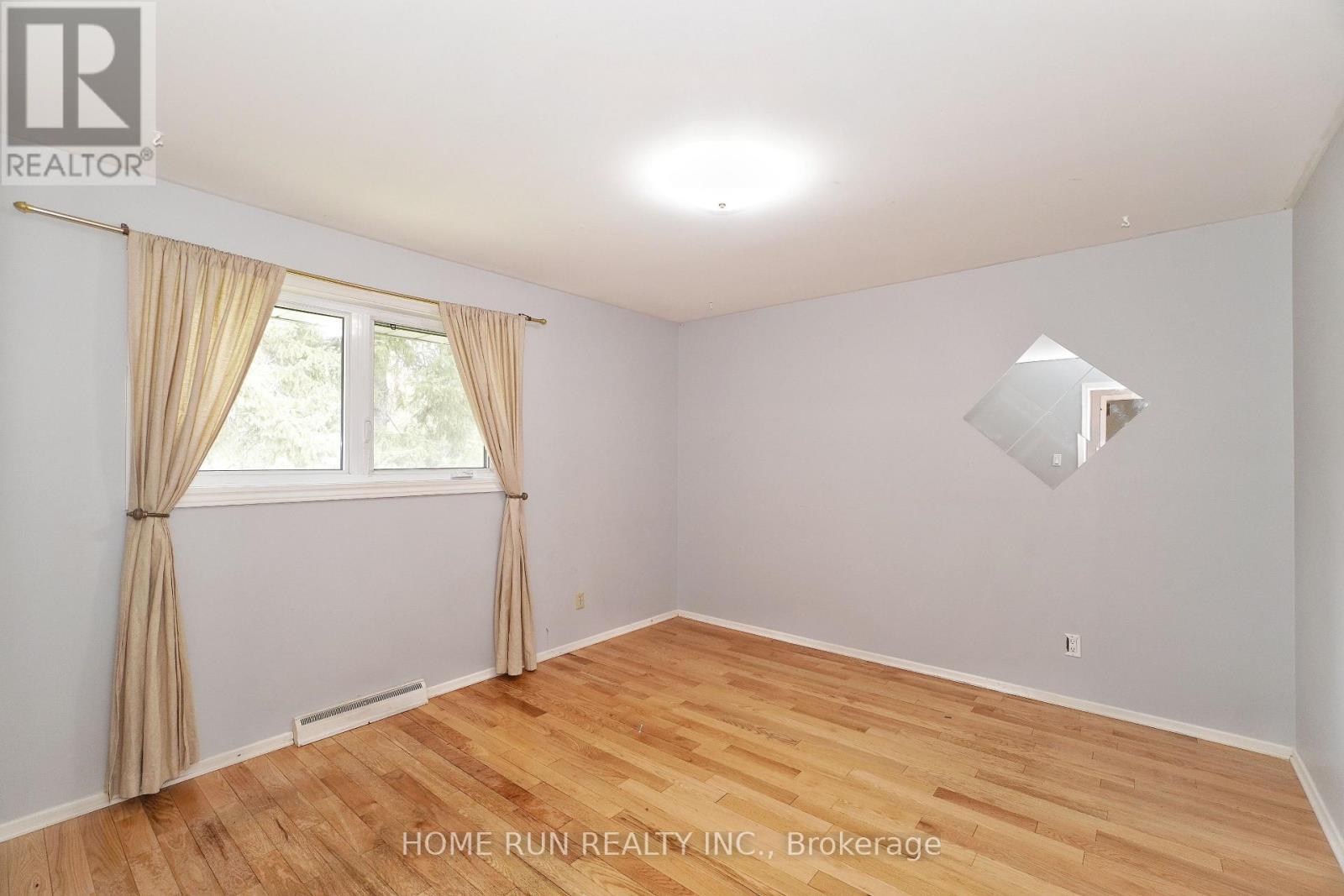 979 Blair Road, Ottawa, Ontario  K1J 7M9 - Photo 22 - X13120310