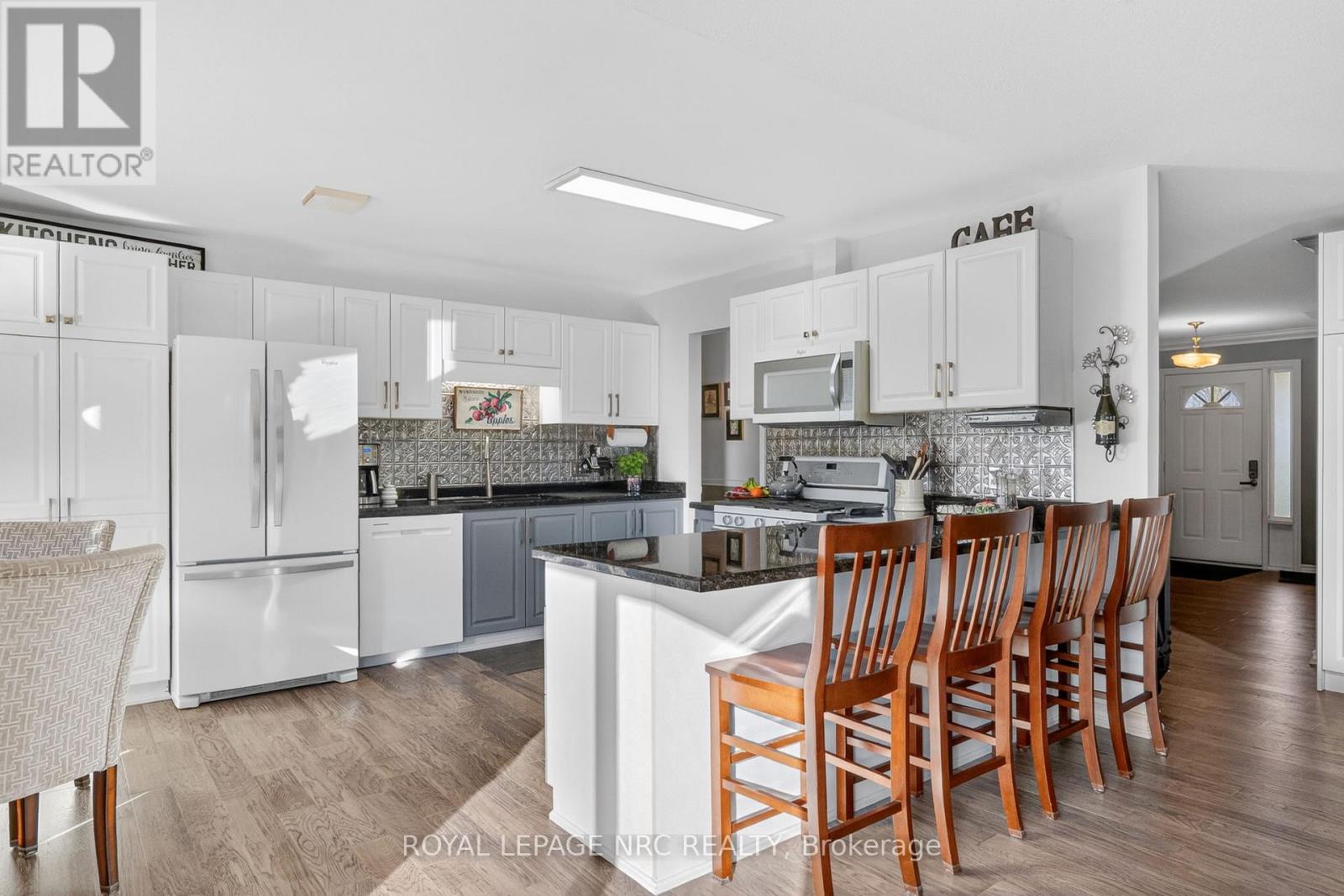 381 Albany Street, Fort Erie, Ontario  L2A 6G3 - Photo 13 - X13120354