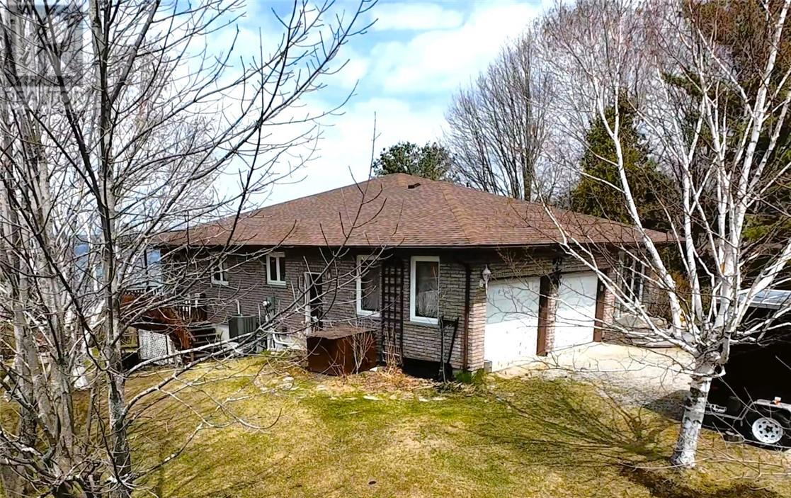 12 Rainbow Trail, Mindemoya, Ontario  P0P 1S0 - Photo 34 - 2127627