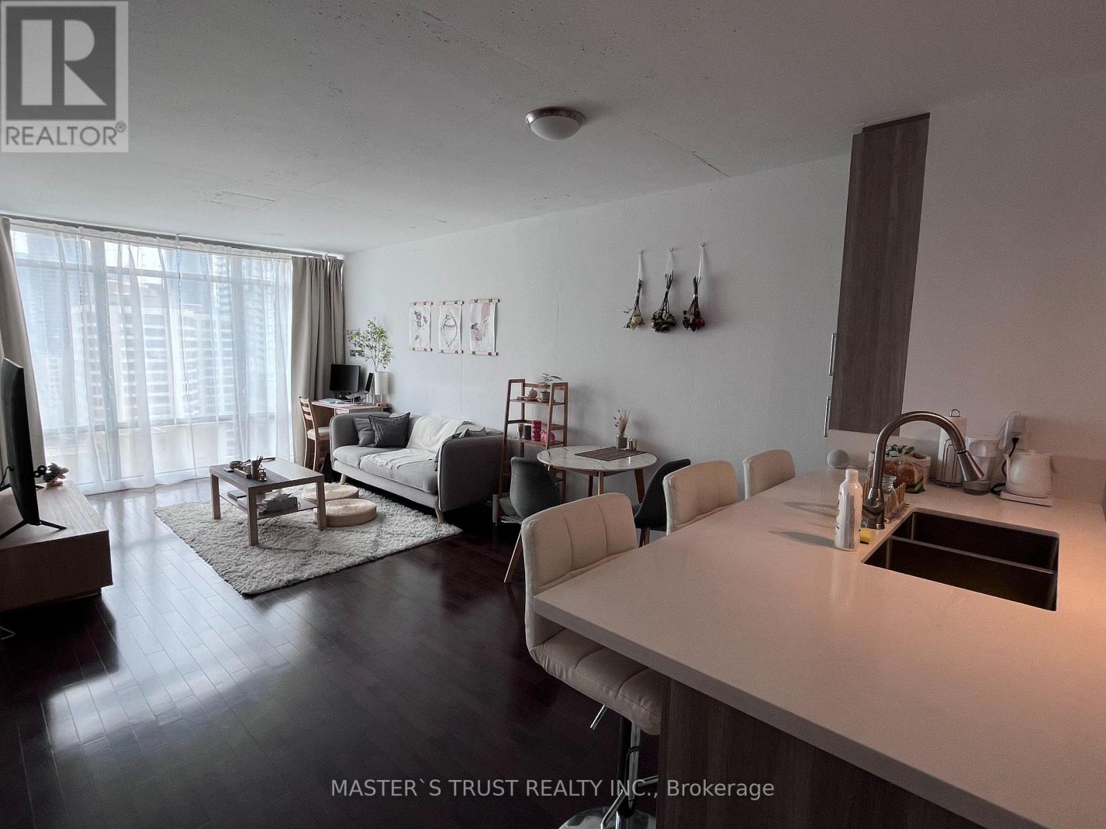 1402 - 22 Wellesley Street E, Toronto, Ontario  M4Y 1G3 - Photo 5 - C13120254