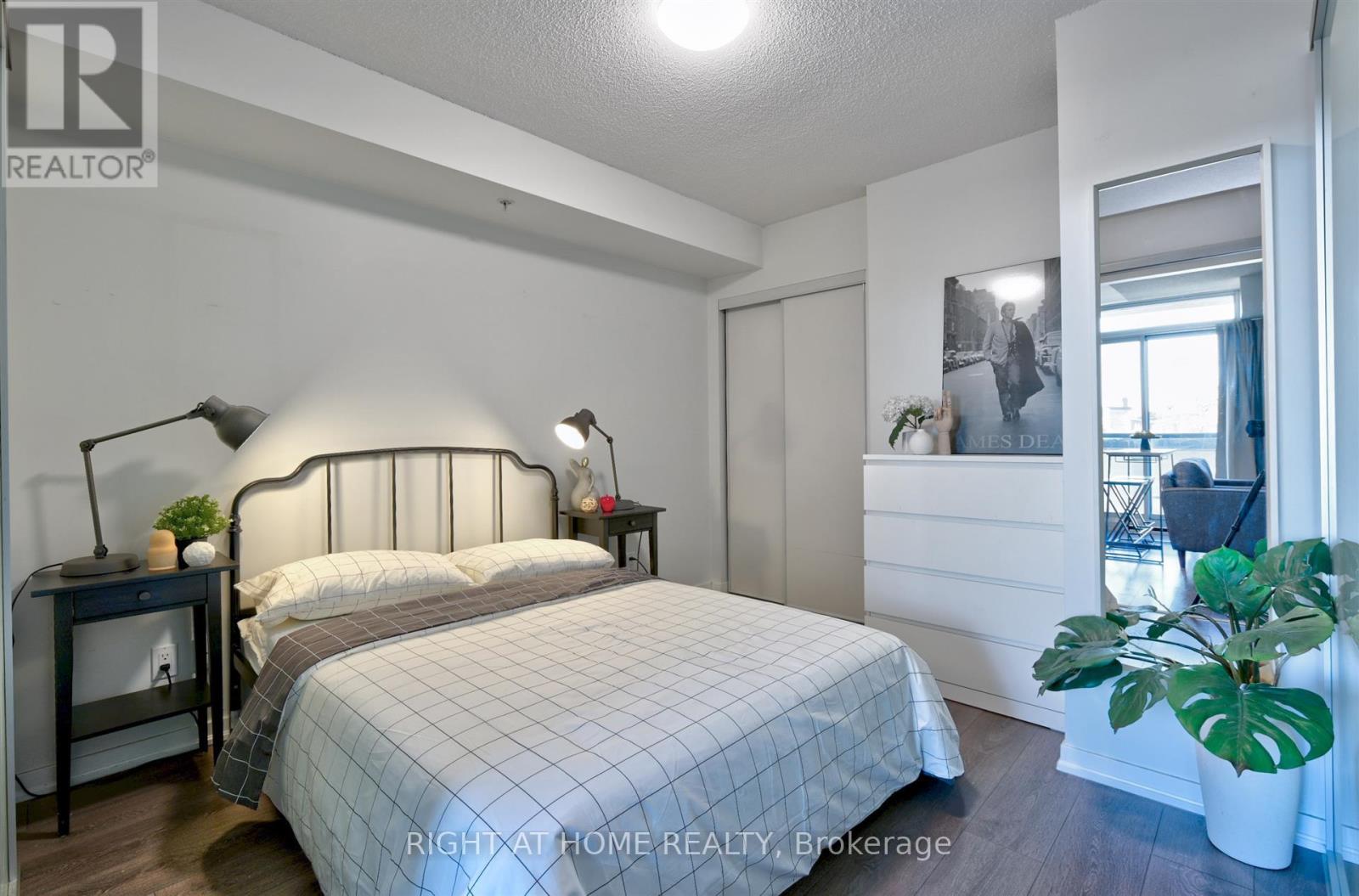 336 - 68 Abell Street W, Toronto, Ontario  M6J 0B1 - Photo 3 - C13120264