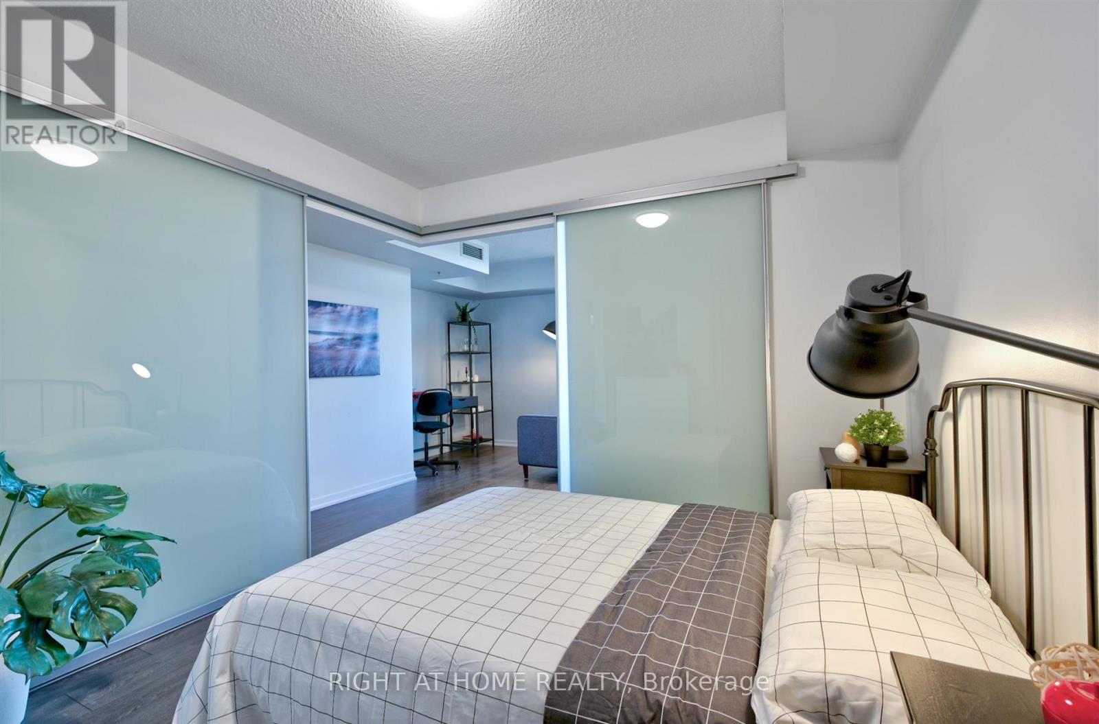 336 - 68 Abell Street W, Toronto, Ontario  M6J 0B1 - Photo 4 - C13120264