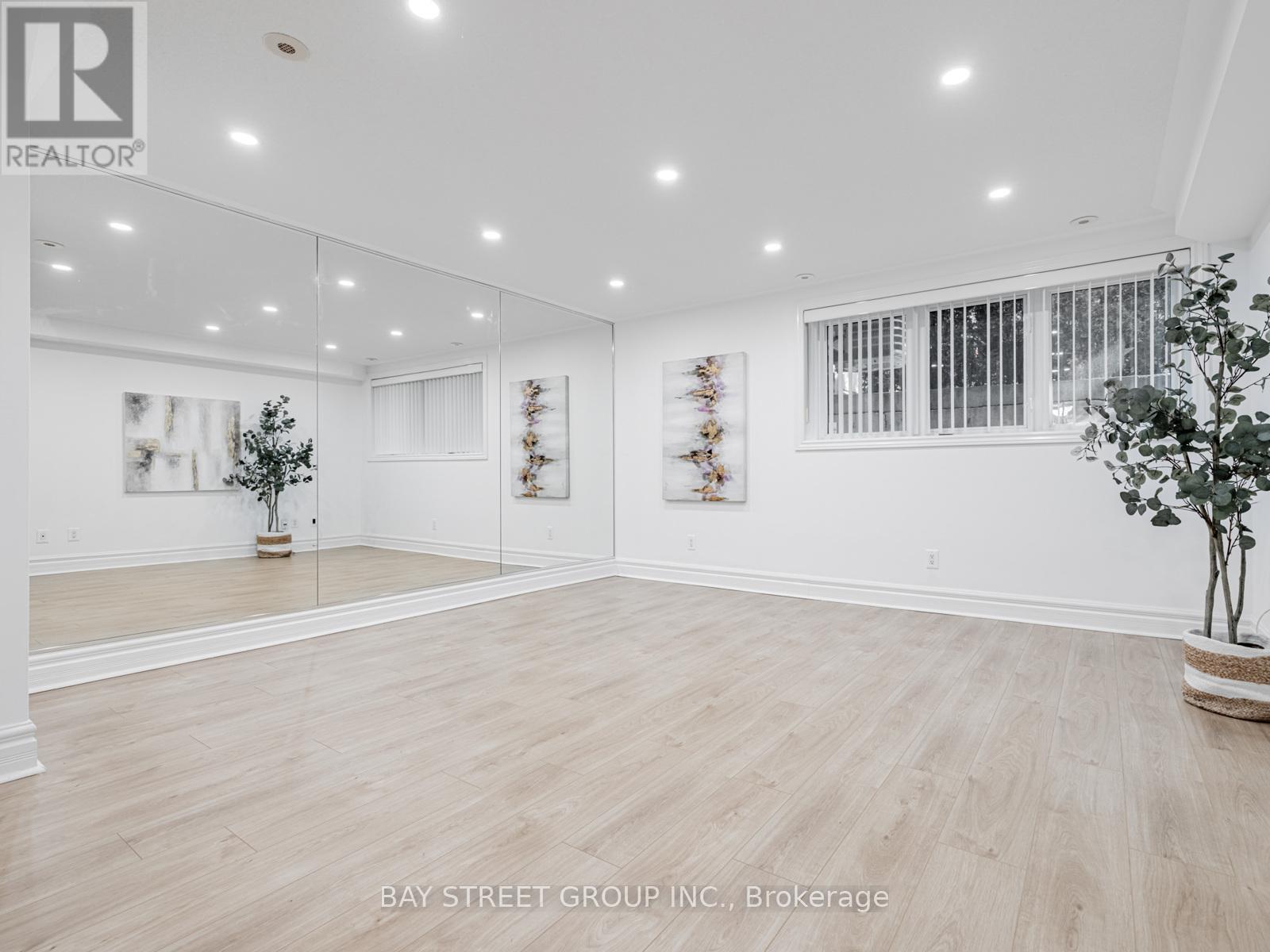 35 William Poole Way, Toronto, Ontario  M2N 7A6 - Photo 19 - C13120266
