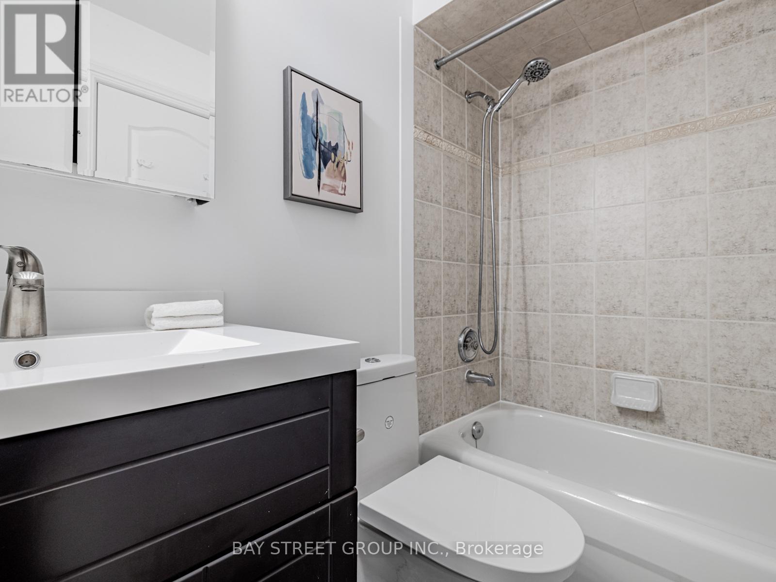 35 William Poole Way, Toronto, Ontario  M2N 7A6 - Photo 29 - C13120266