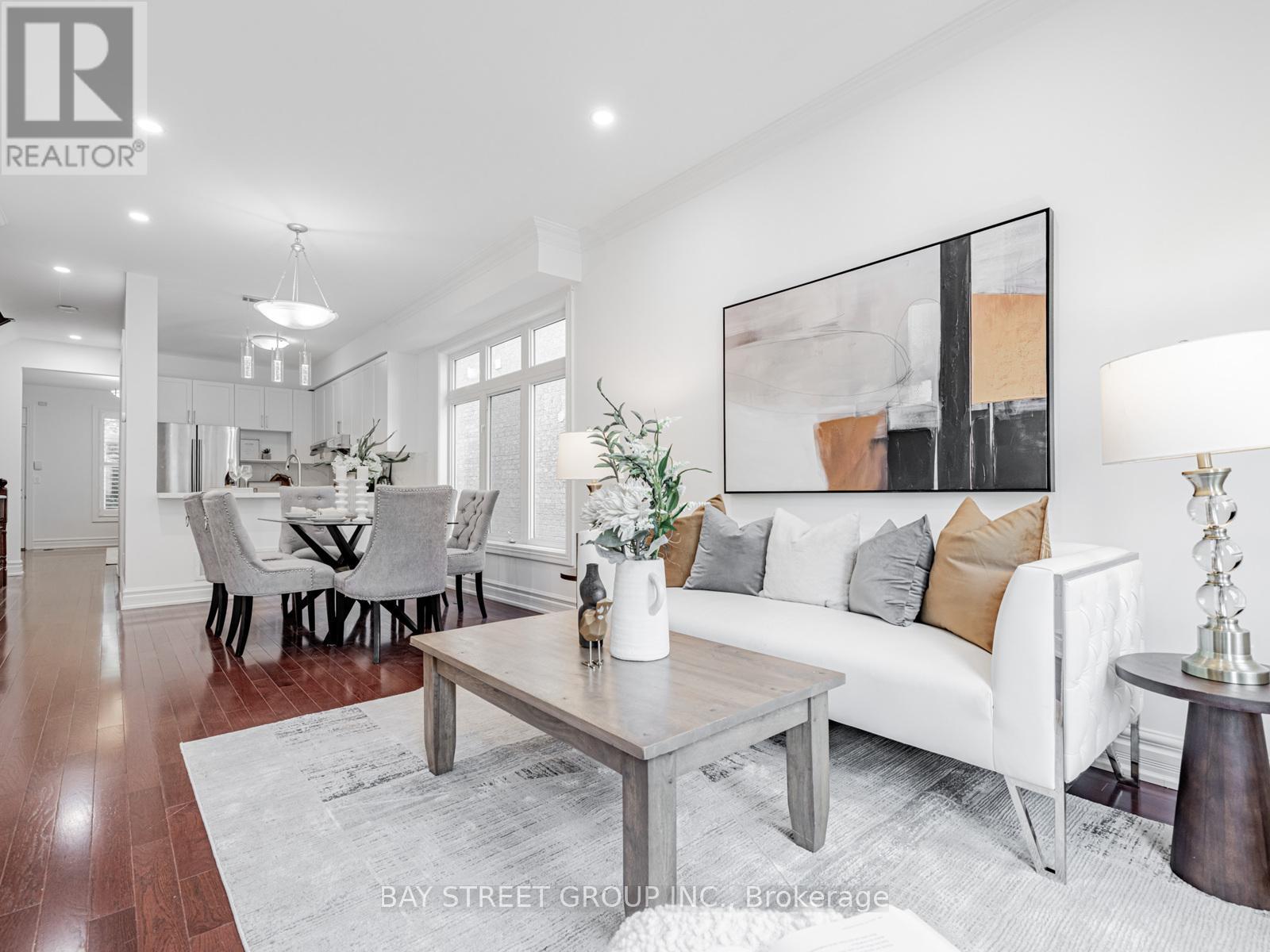 35 William Poole Way, Toronto, Ontario  M2N 7A6 - Photo 6 - C13120266