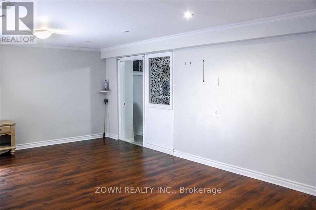 234 Roywood Drive, Toronto, Ontario  M3A 2E6 - Photo 3 - C13120278