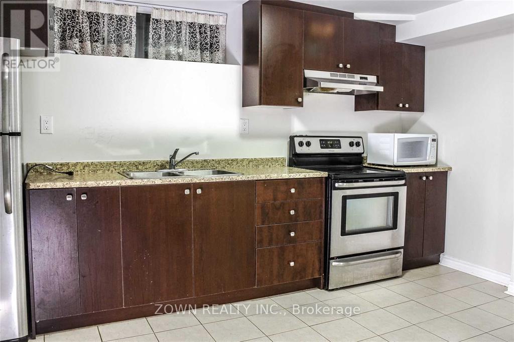 234 Roywood Drive, Toronto, Ontario  M3A 2E6 - Photo 6 - C13120278