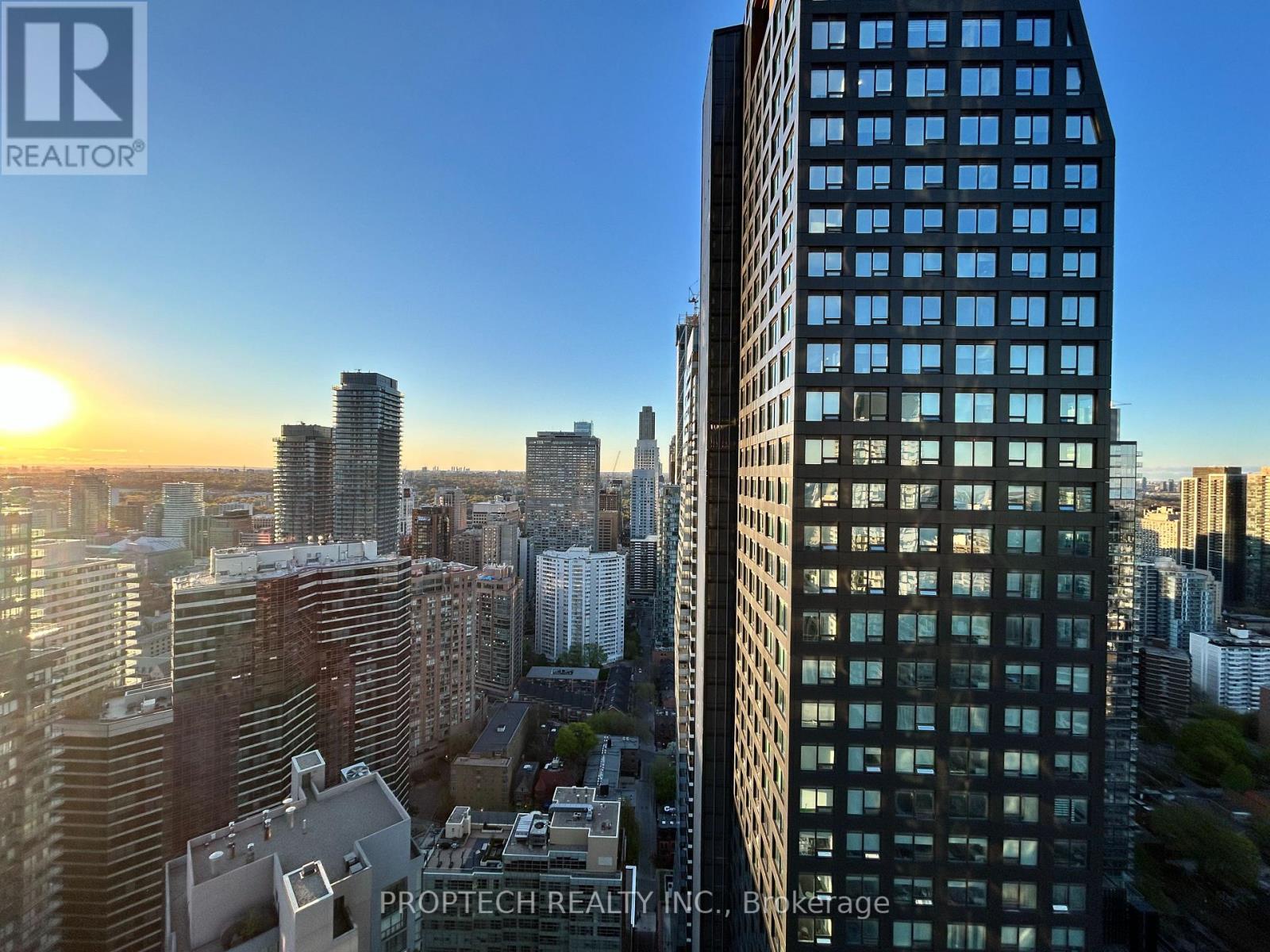 4209 - 11 Wellesley Street W, Toronto, Ontario  M4Y 0G4 - Photo 11 - C13120290