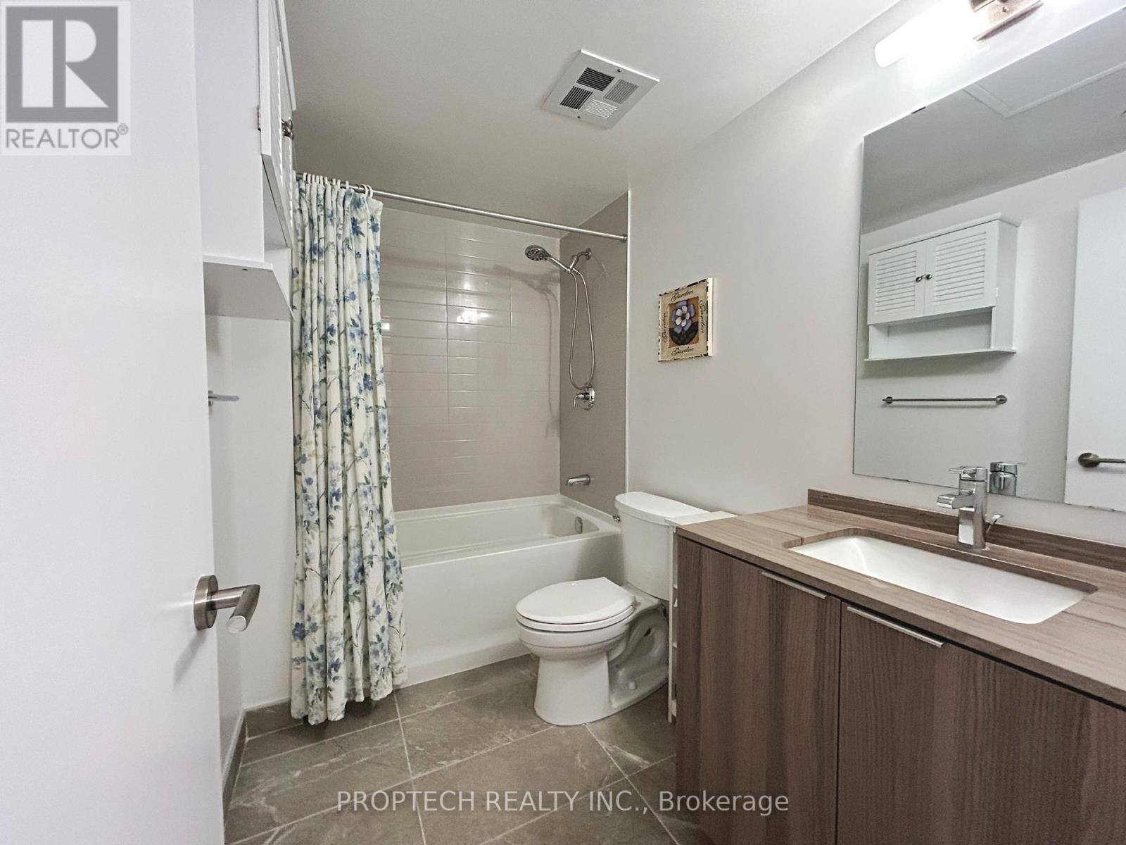 4209 - 11 Wellesley Street W, Toronto, Ontario  M4Y 0G4 - Photo 15 - C13120290